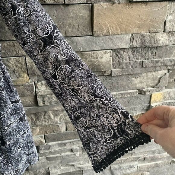 Mi Ami Francesca’s Dress Boho Black White Long Sleeve Mini Dress Size XS - Picture 5 of 5